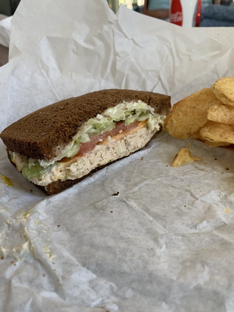 Ruby's Sandwich Saloon 1673 Irvine Ave, Costa Mesa