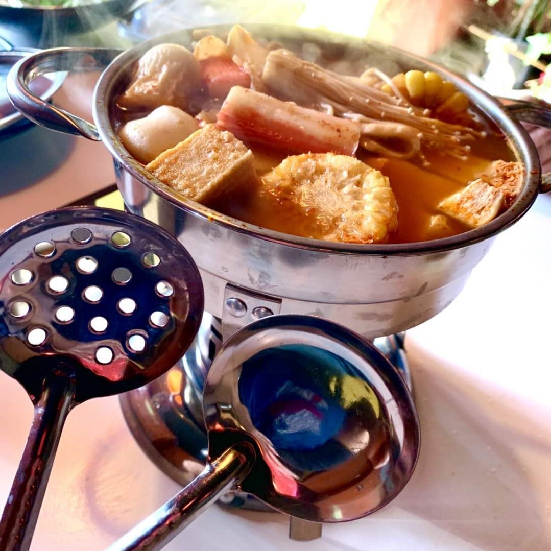 Uniboil 煮道 132 E St #260, Davis