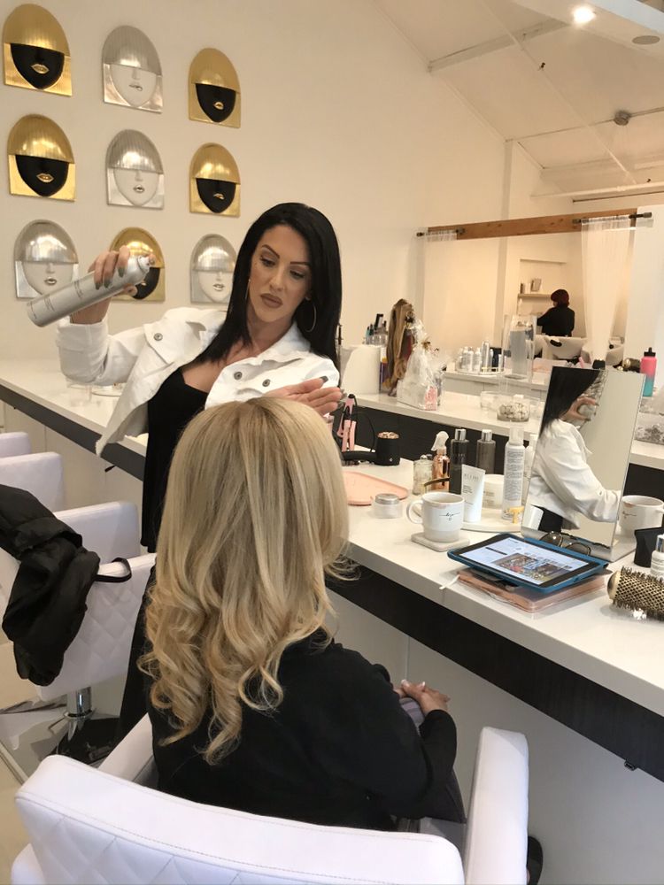 Allure Blow Dry and Makeup Bar