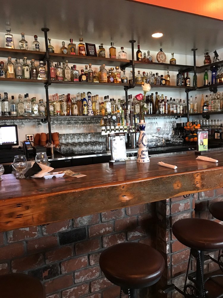 Los Moles Beer Garden 6120 Potrero Ave, El Cerrito
