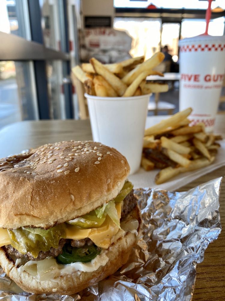 Elk Grove, CA Restaurants Open for Takeout, Curbside Service and/or