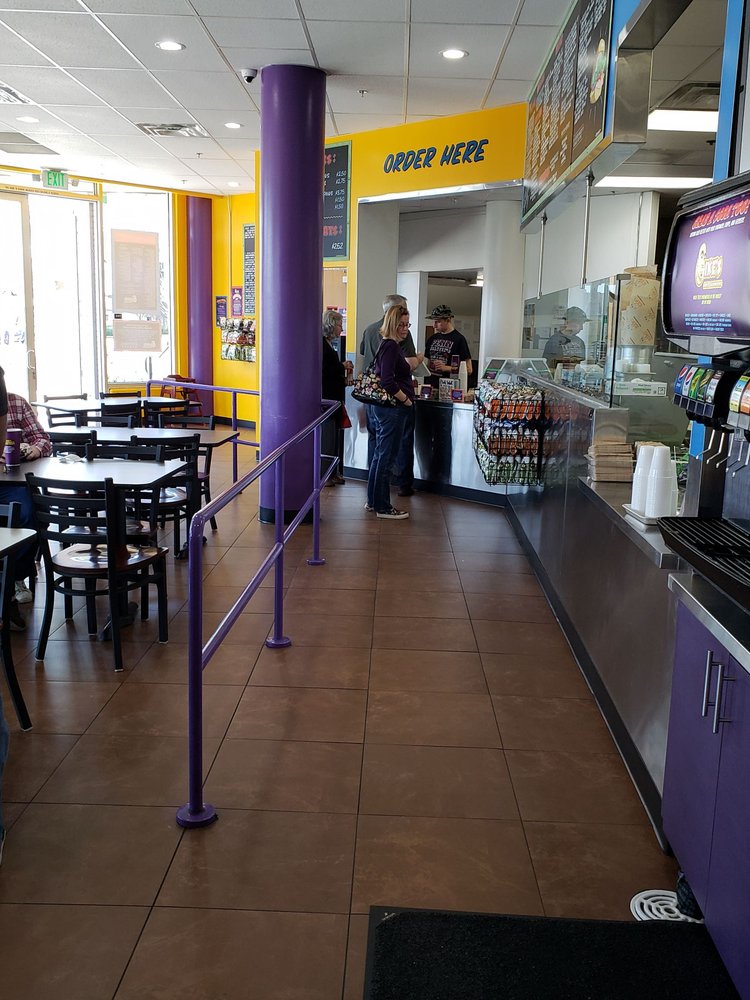 Ike's Sandwiches 1333 Powell St a105, Emeryville