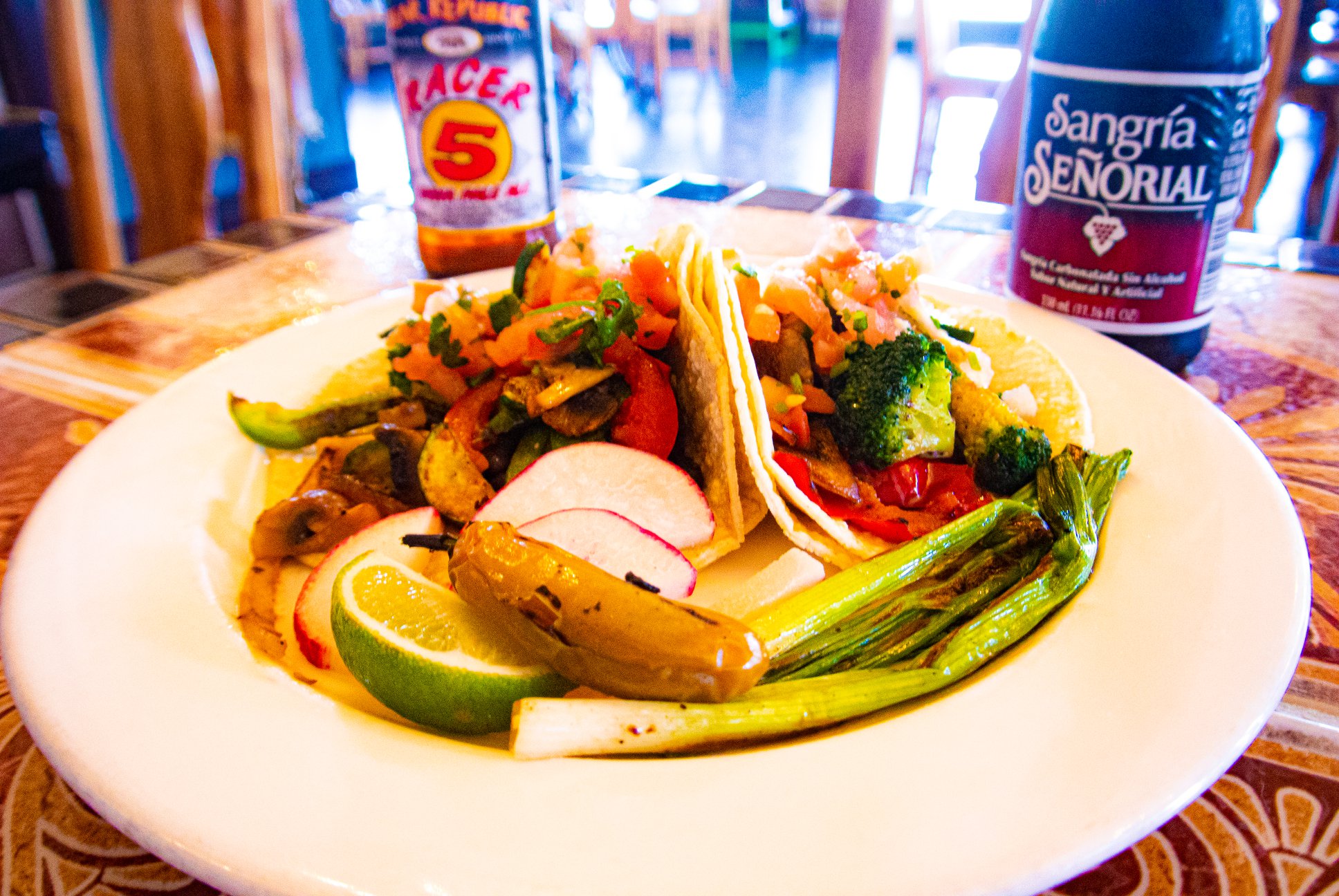 Los Cantaros Taqueria 4115 San Pablo Ave, Emeryville