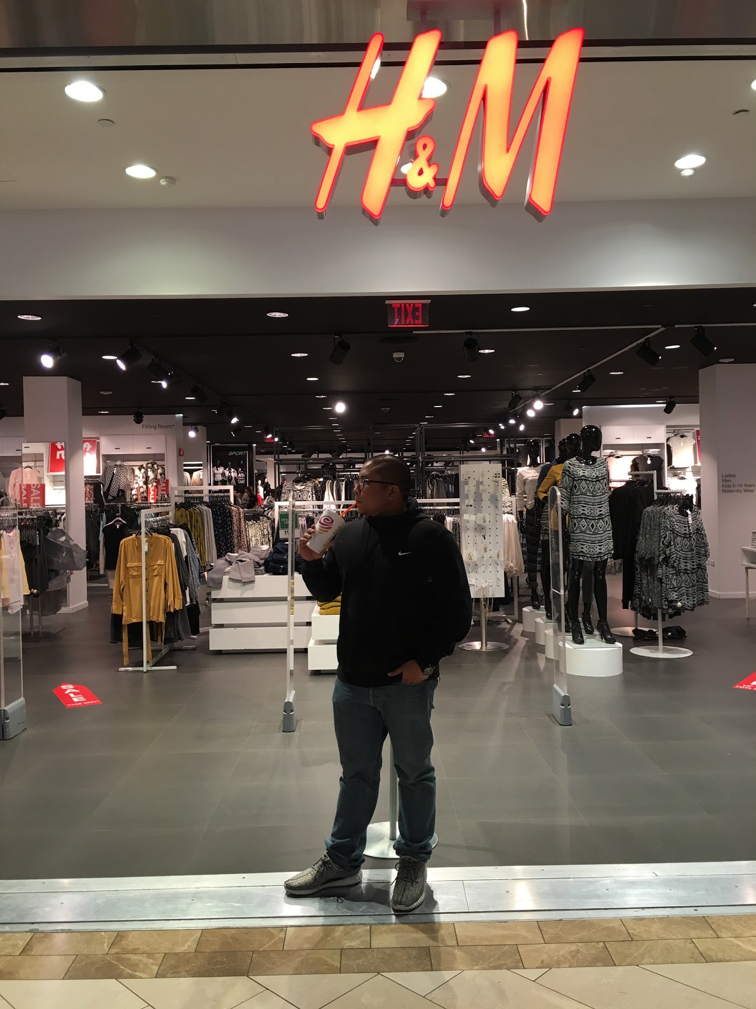 H&M