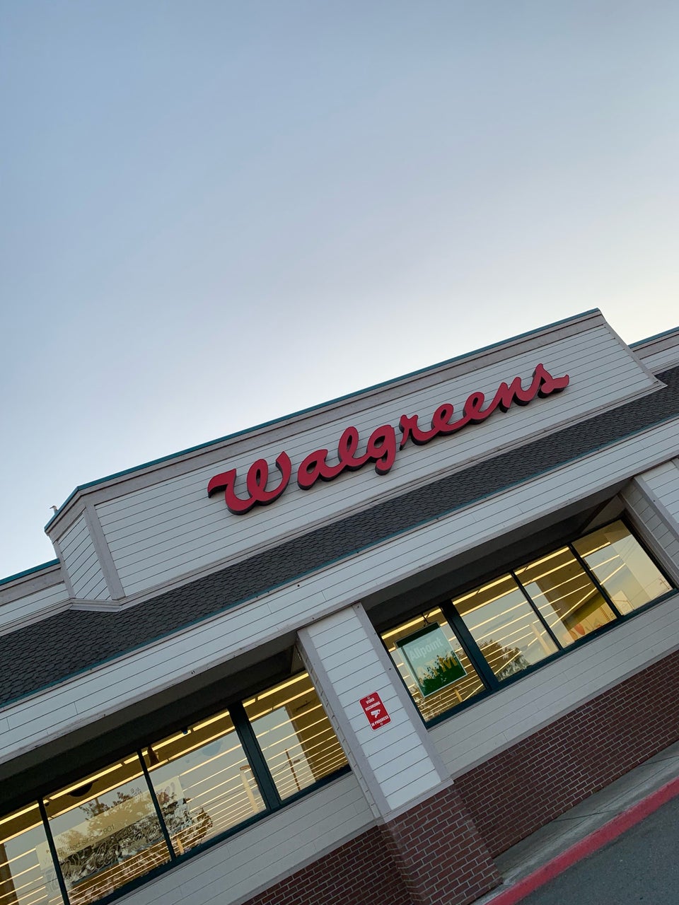 Walgreens Pharmacy 1424 Broadway St, Eureka