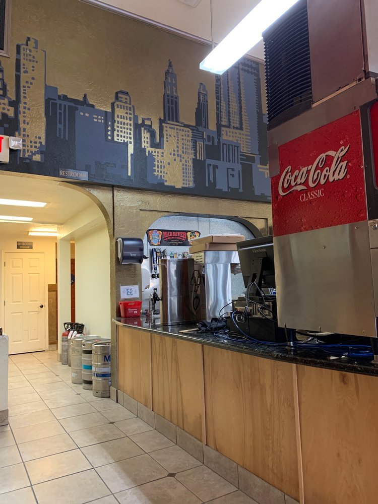 Paul's Live From New York Pizza 604 F St, Eureka
