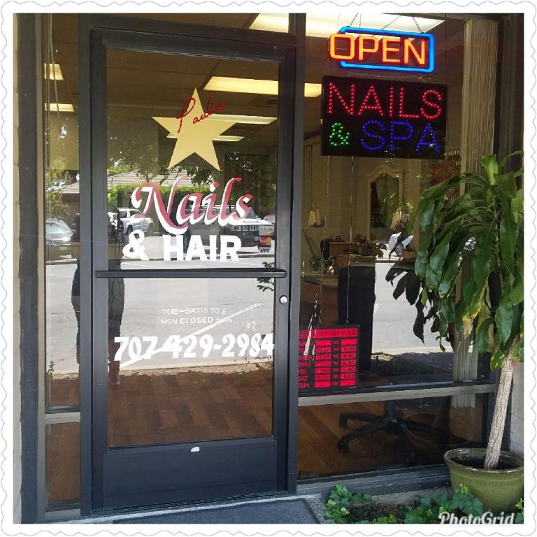 Star Nails & Hair