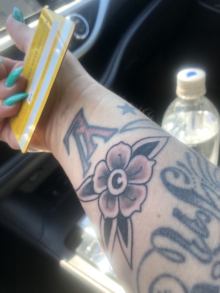 4 Best Tattoo Shops Near Folsom Ca 2021 Bestprosintown