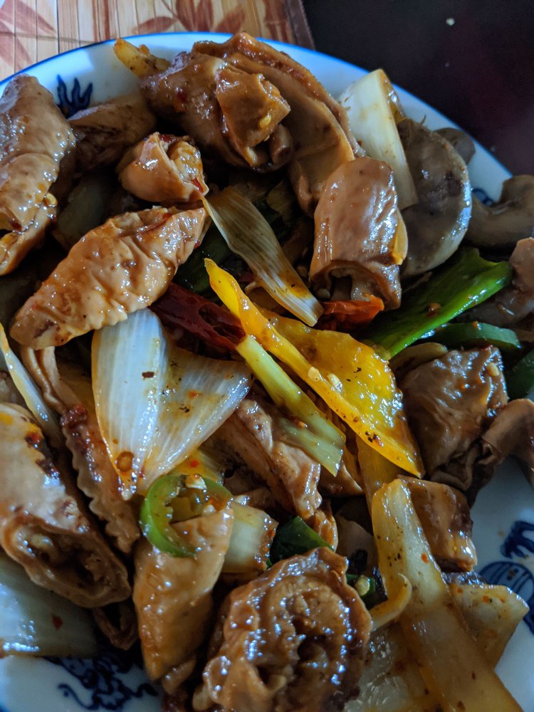 Malis Restaurant 133 N Maple Ave, Fresno