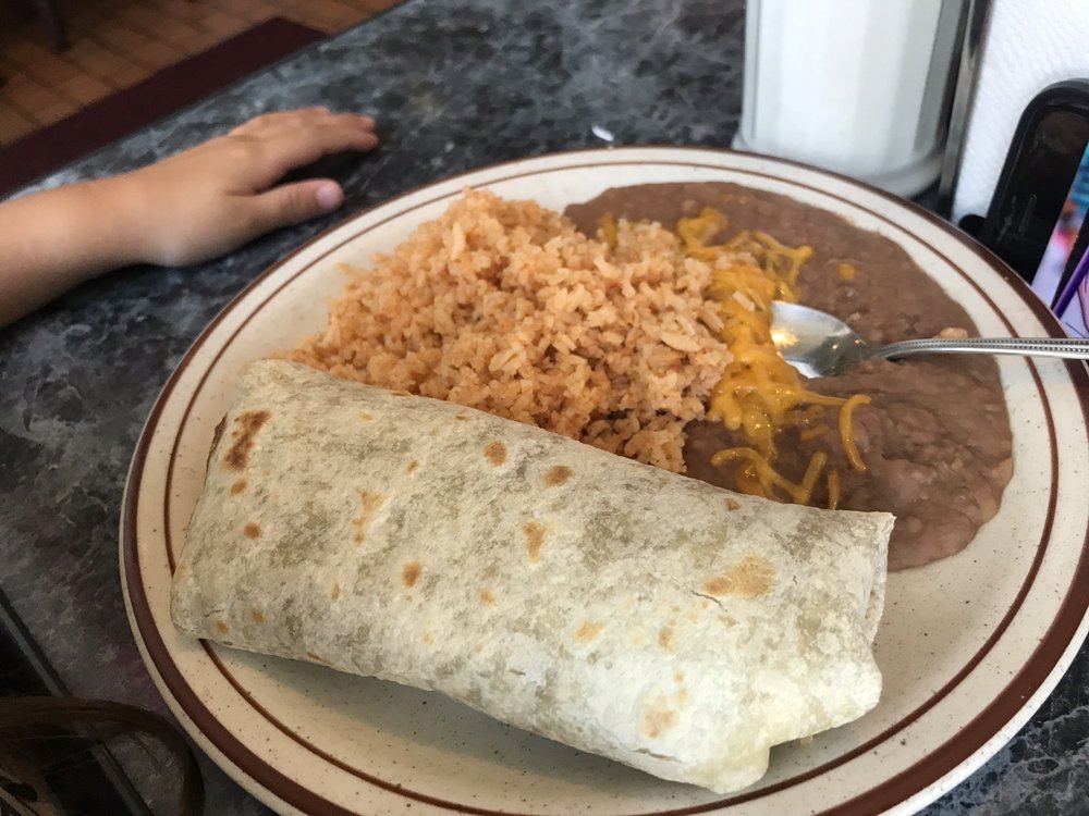 Cafe Leon Mexican Restaurant 4239 N Blackstone Ave, Fresno