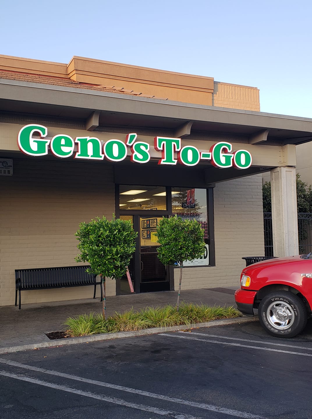 Geno's Sandwiches & Salads 1615 E Ashlan Ave, Fresno