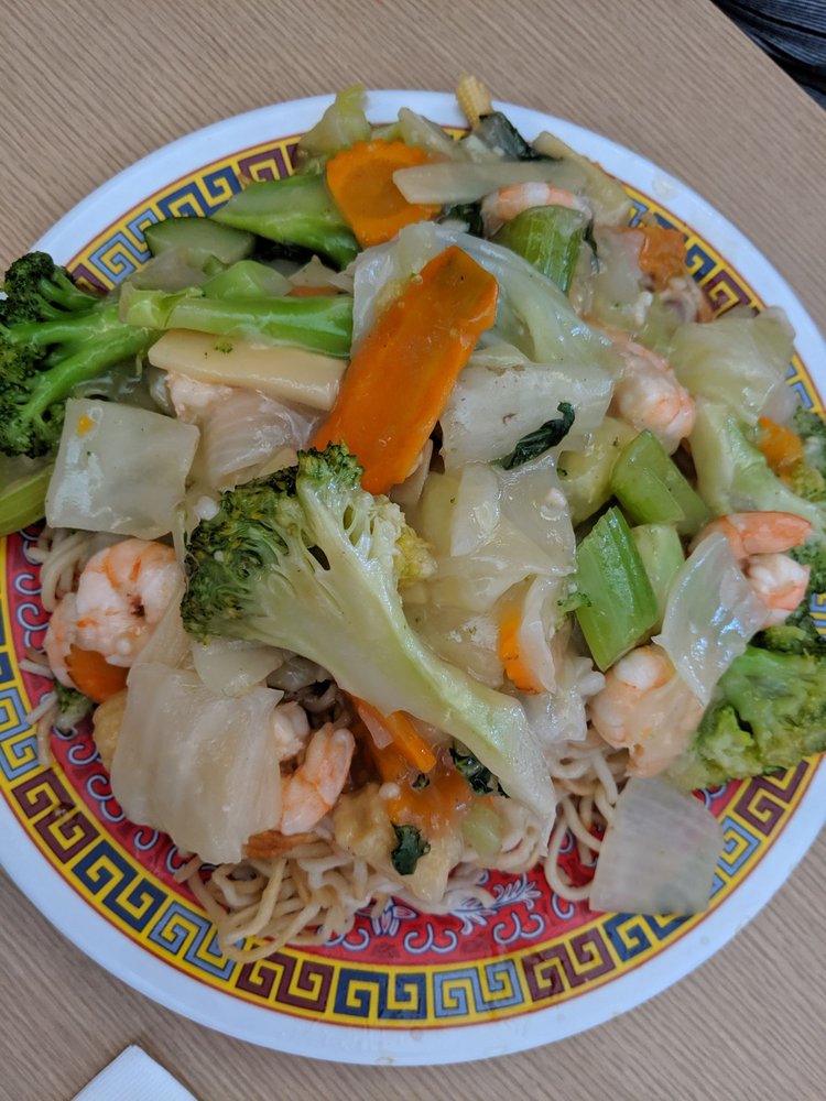 Fong's Chinese Restaurant 4608 E Tulare Ave, Fresno