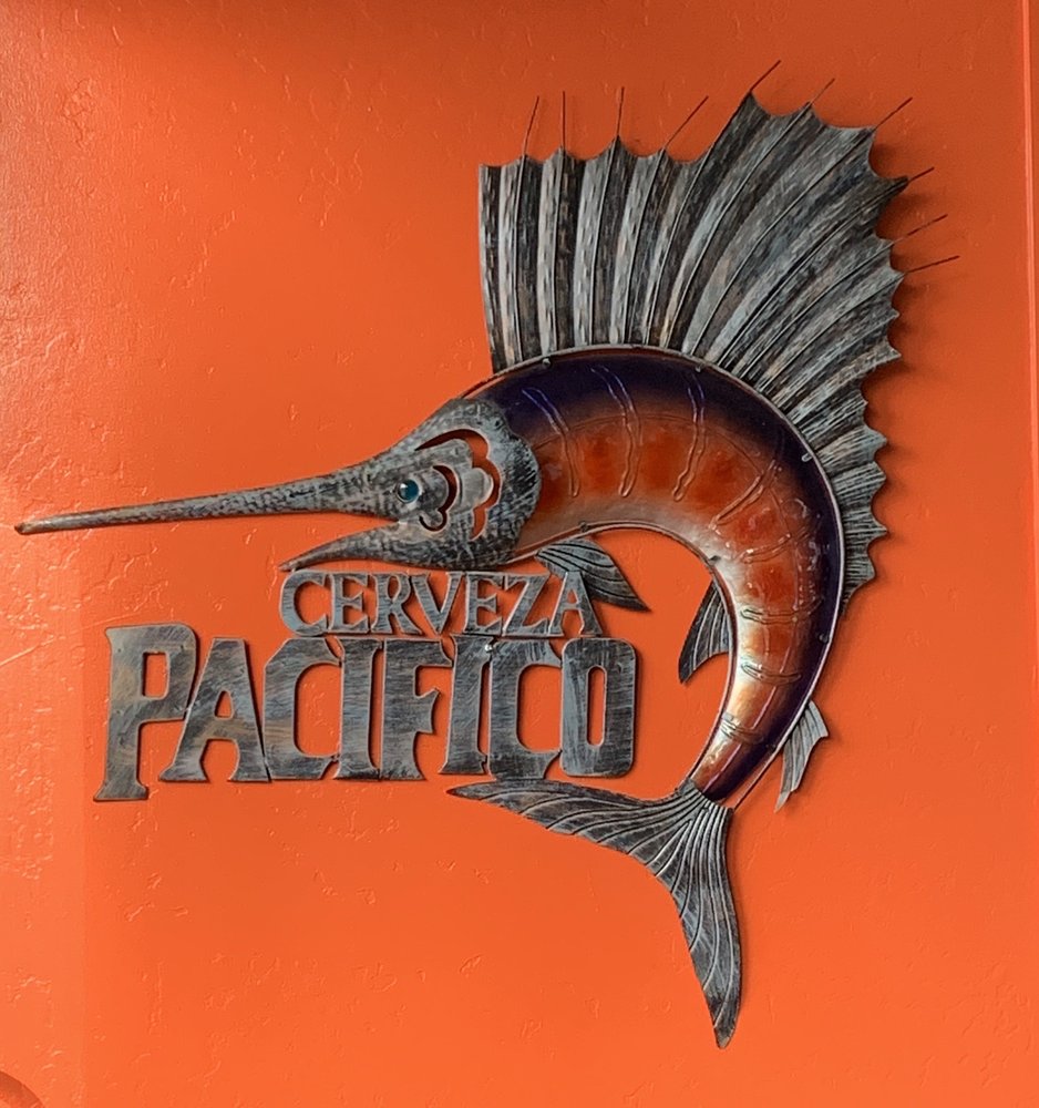 Tacos y Mariscos Las Espuelas 4724 N Blackstone Ave, Fresno
