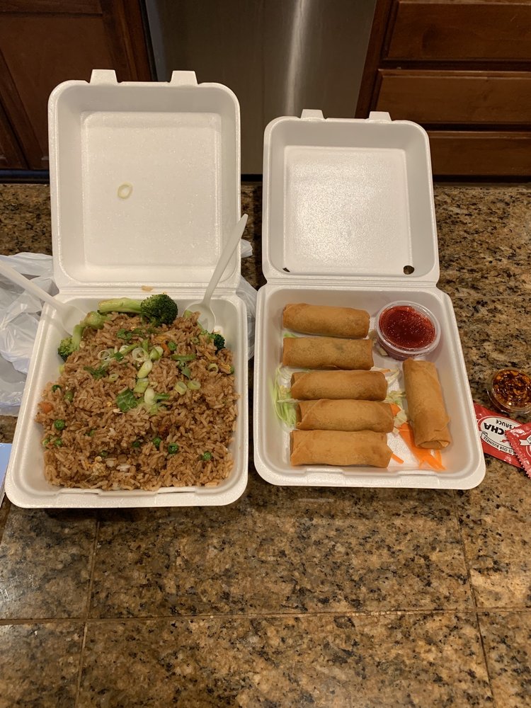 Red Chilli Thai and Chinese Cuisine 3049 W Ashlan Ave, Fresno