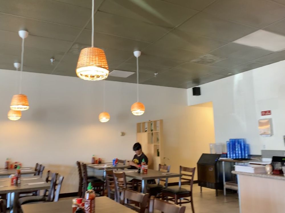 homi-ya Ramen Noodle House 7024 N Cedar Ave, Fresno