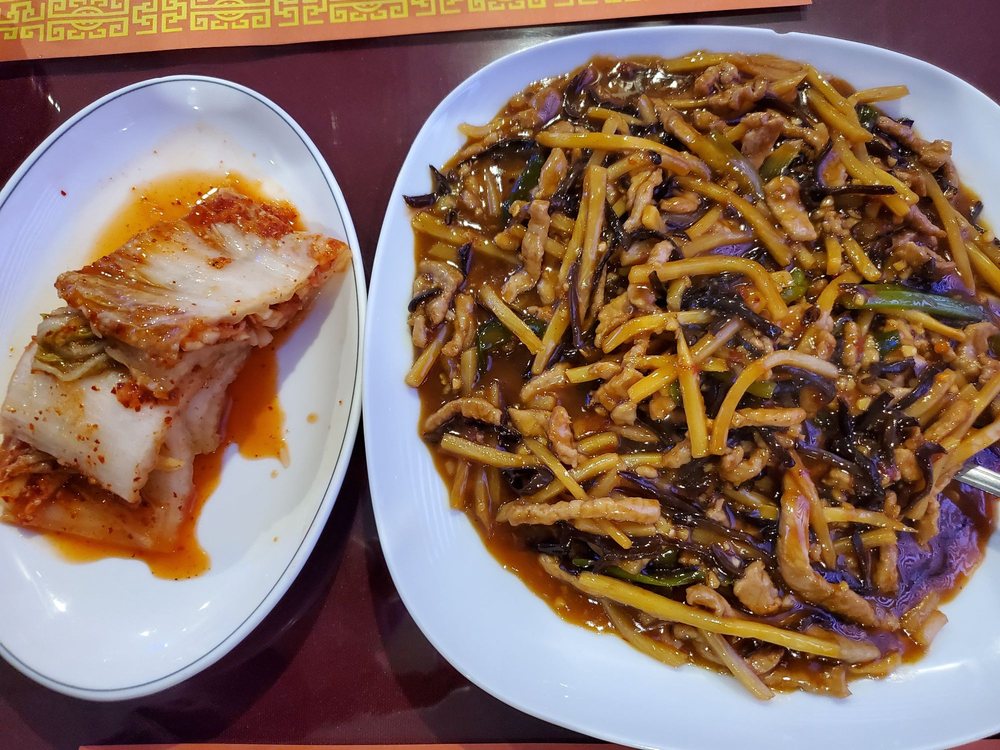 Mandarin Palace 1645 W Orangethorpe Ave, Fullerton