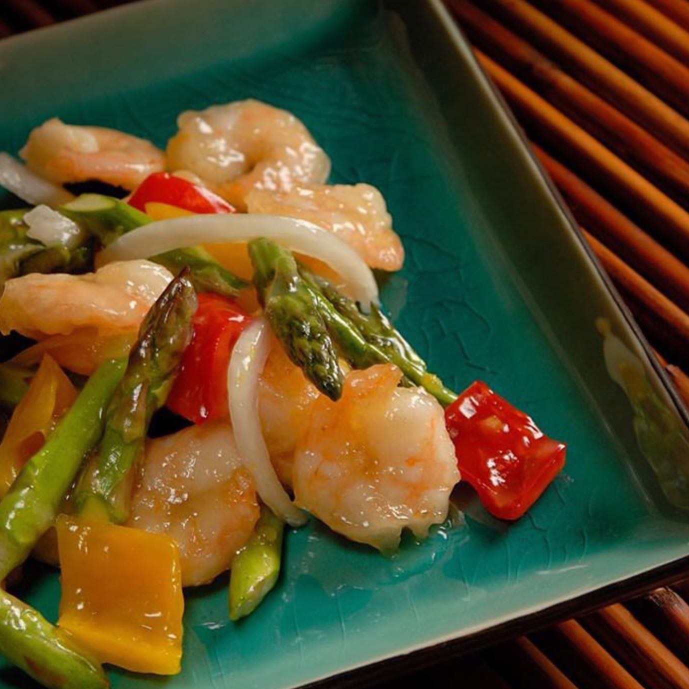 Ziings Bistro & Bar 209 N Harbor Blvd, Fullerton