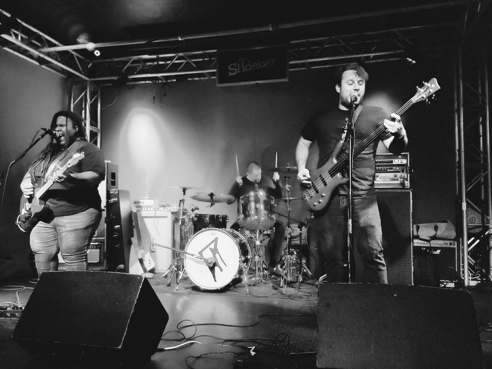 Slidebar Rock n' Roll Kitchen 122 E Commonwealth Ave, Fullerton