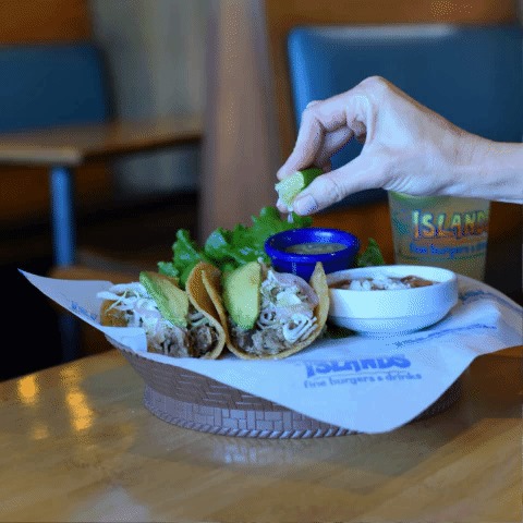 Islands Restaurant Fullerton 2201 W Malvern Ave, Fullerton
