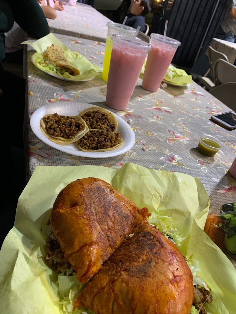 Pacos Tacos Stand 1860 W Orangethorpe Ave, Fullerton