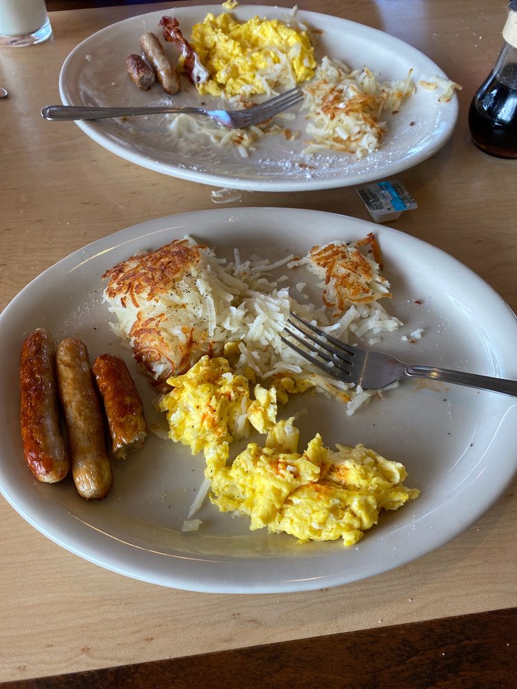 Coco's Bakery Restaurant 12032 Harbor Blvd, Garden Grove
