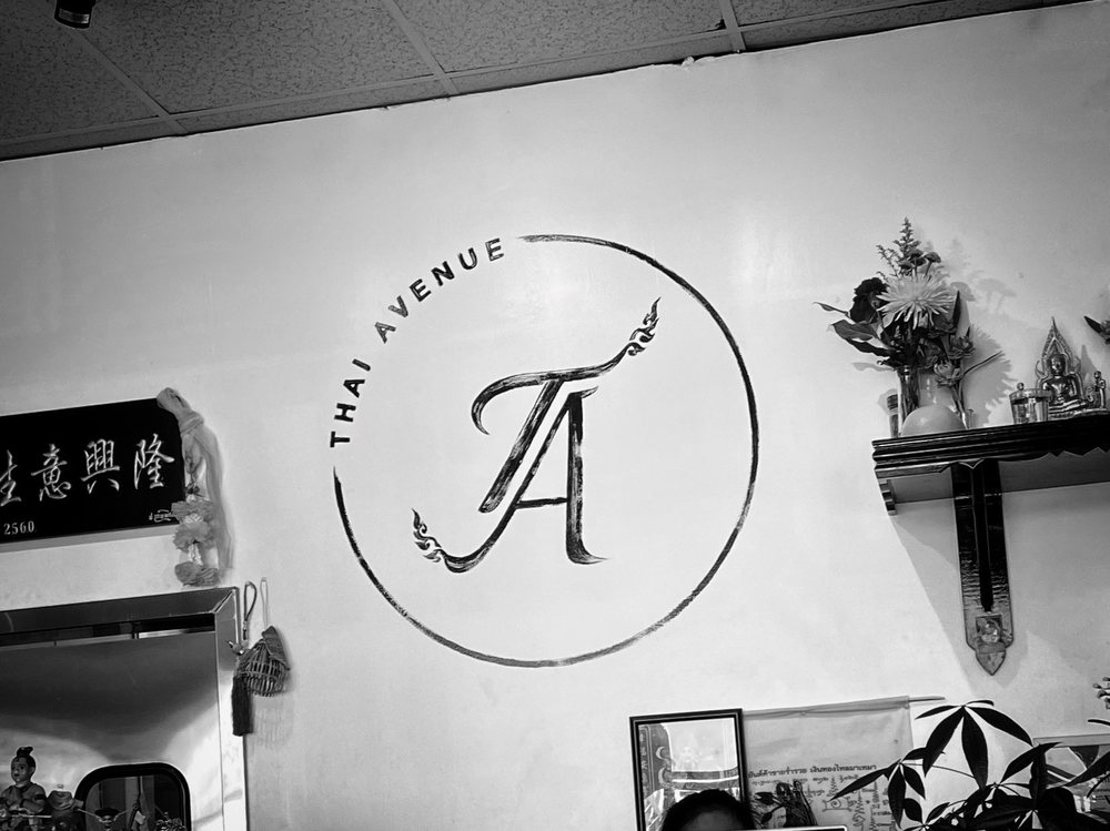 Thai Avenue 10130 Garden Grove Blvd #121, Garden Grove