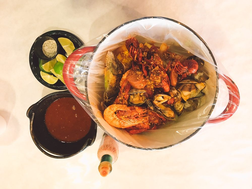 Submarine Crab 10130 Garden Grove Blvd, Garden Grove