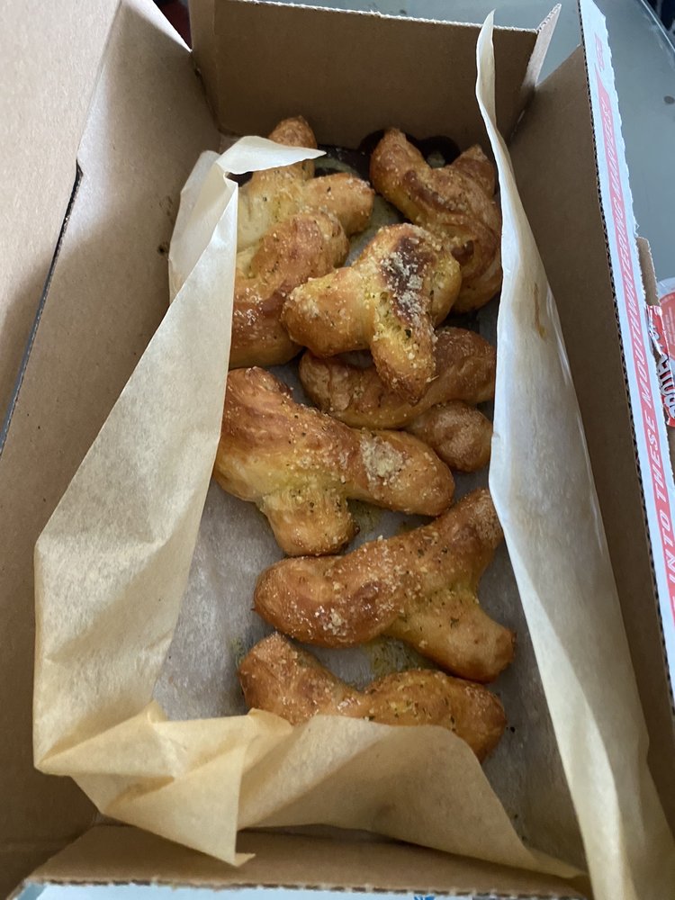 Domino's Pizza 1544 W Redondo Beach Blvd, Gardena