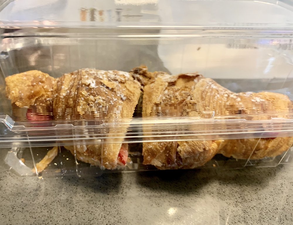 Amandine Patisserie Cafe 15420 S Western Ave unit c, Gardena