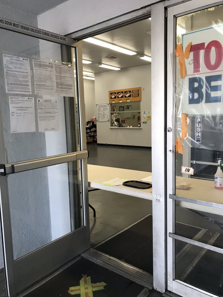 Tomo-E Bento Inc 1569 W Redondo Beach Blvd, Gardena