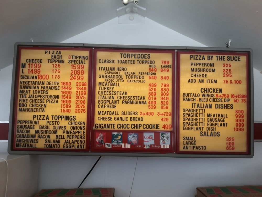 Gigi's pizza 16006 Crenshaw Blvd, Gardena