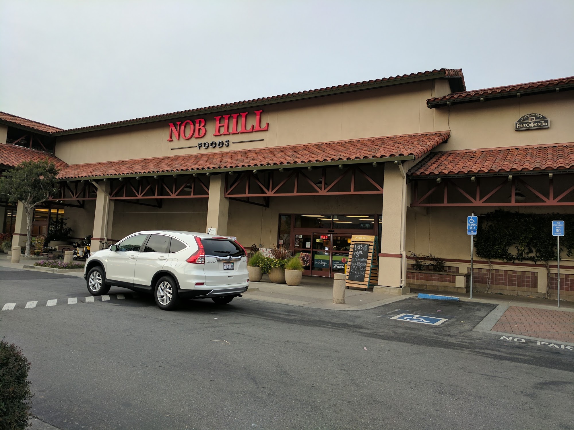 Nob Hill Foods