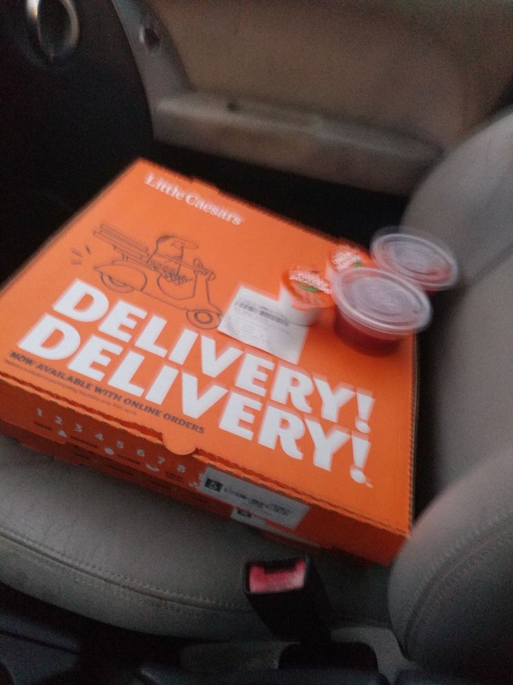 Little Caesars Pizza 934 E Colorado St, Glendale