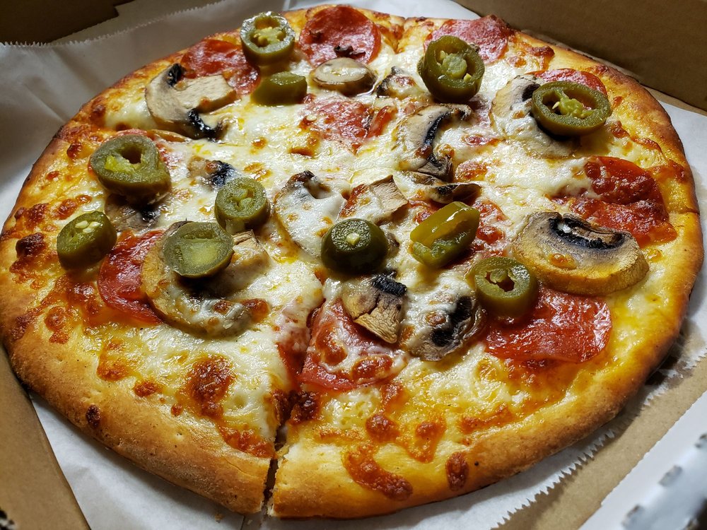 Lucy's Pizza & Burgers 624 E Colorado St, Glendale