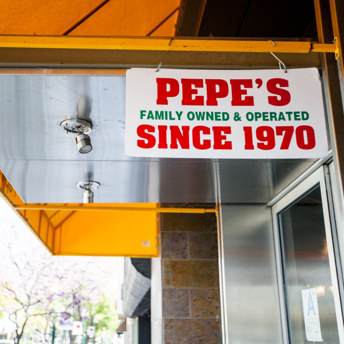 Pepe's Mexican Restaurant 2272 Honolulu Ave, Montrose