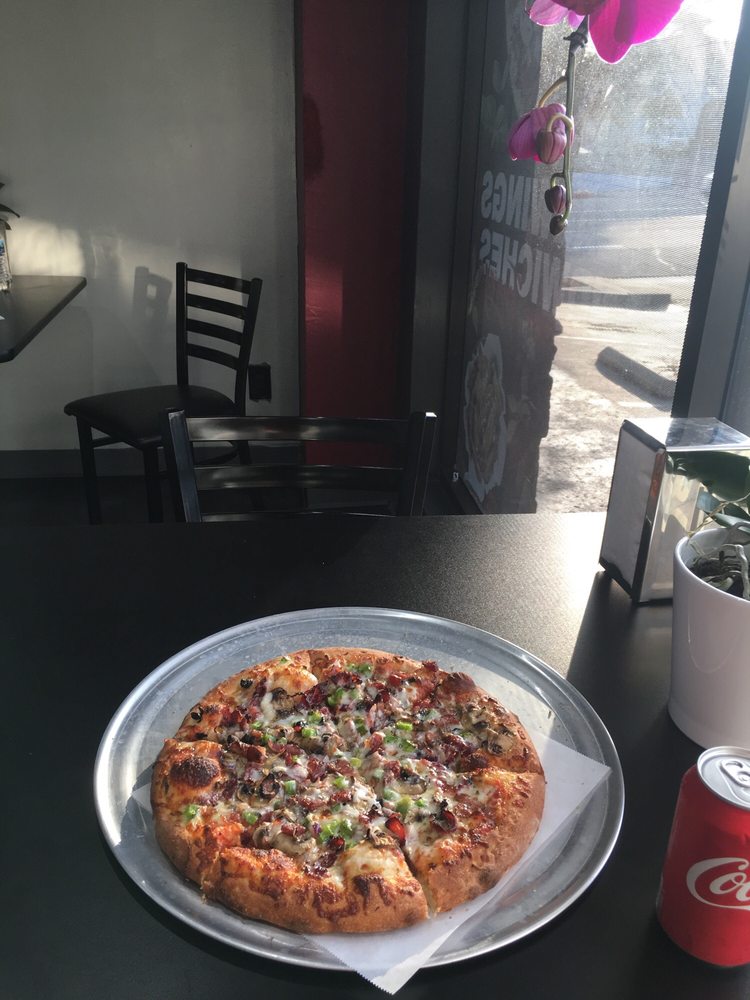 Pizza Man He Delivers 3857 Foothill Blvd #12, Glendale