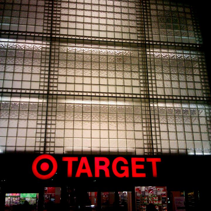 Target Mobile 2195 Galleria Way, Glendale