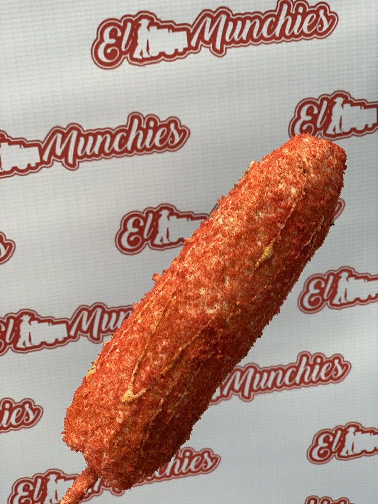 El Munchies 1353 E Colorado St, Glendale