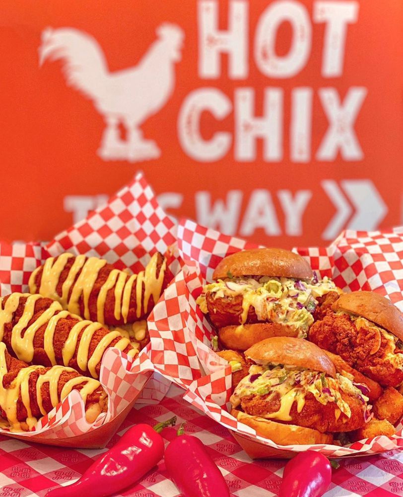 Hot Chix LA 409 W Colorado St, Glendale