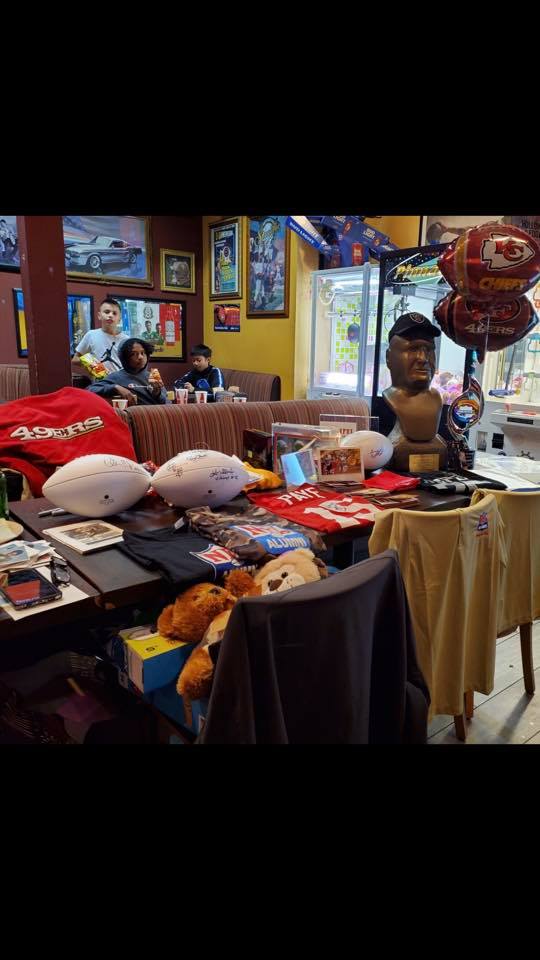 Straw Hat Pizza 1653 Industrial Pkwy W, Hayward