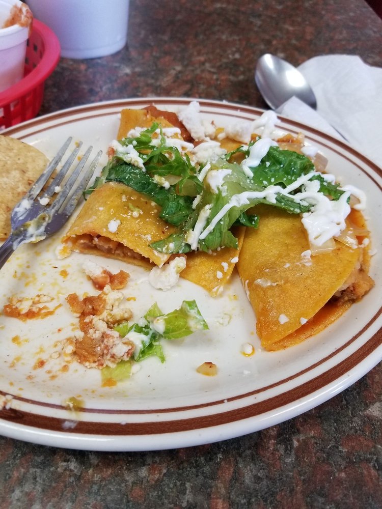 Los Vecos Taqueria 441 Blossom Way, Hayward