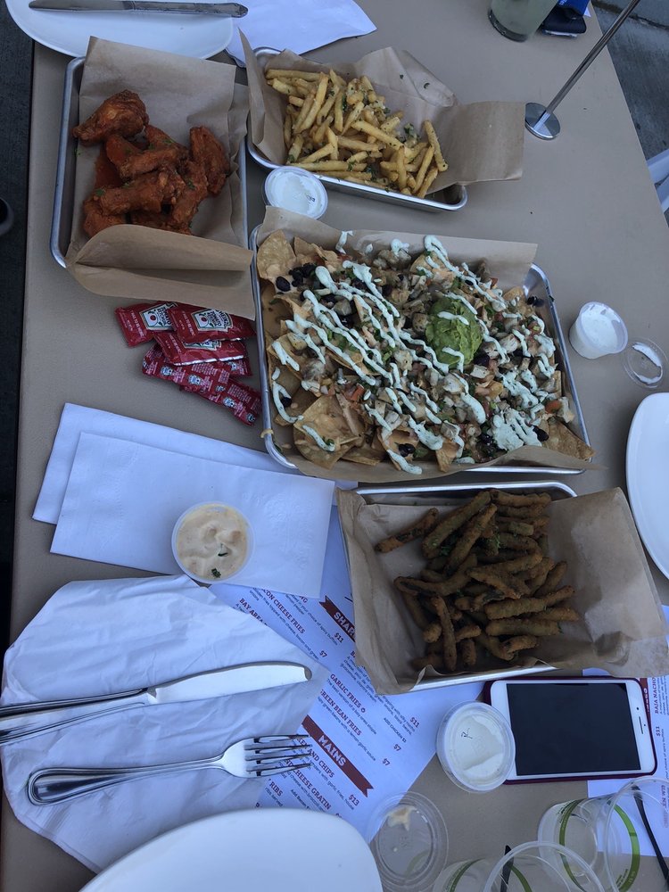 Craft Eatery 22380 Foothill Blvd, Hayward
