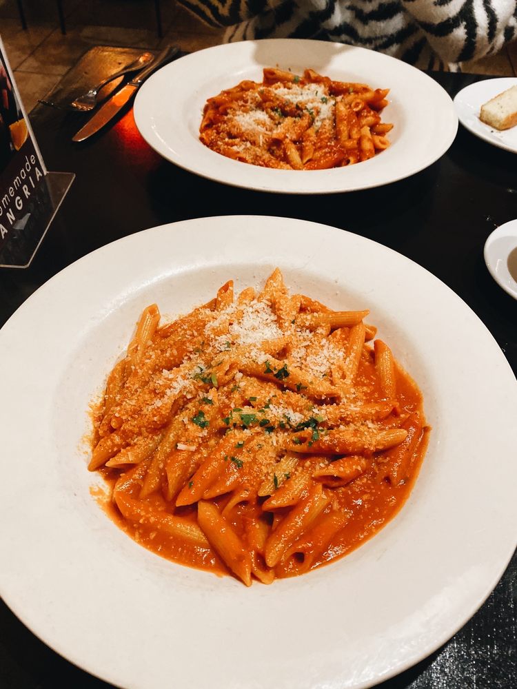 Fabiolus Cucina 6270 Sunset Blvd, Hollywood
