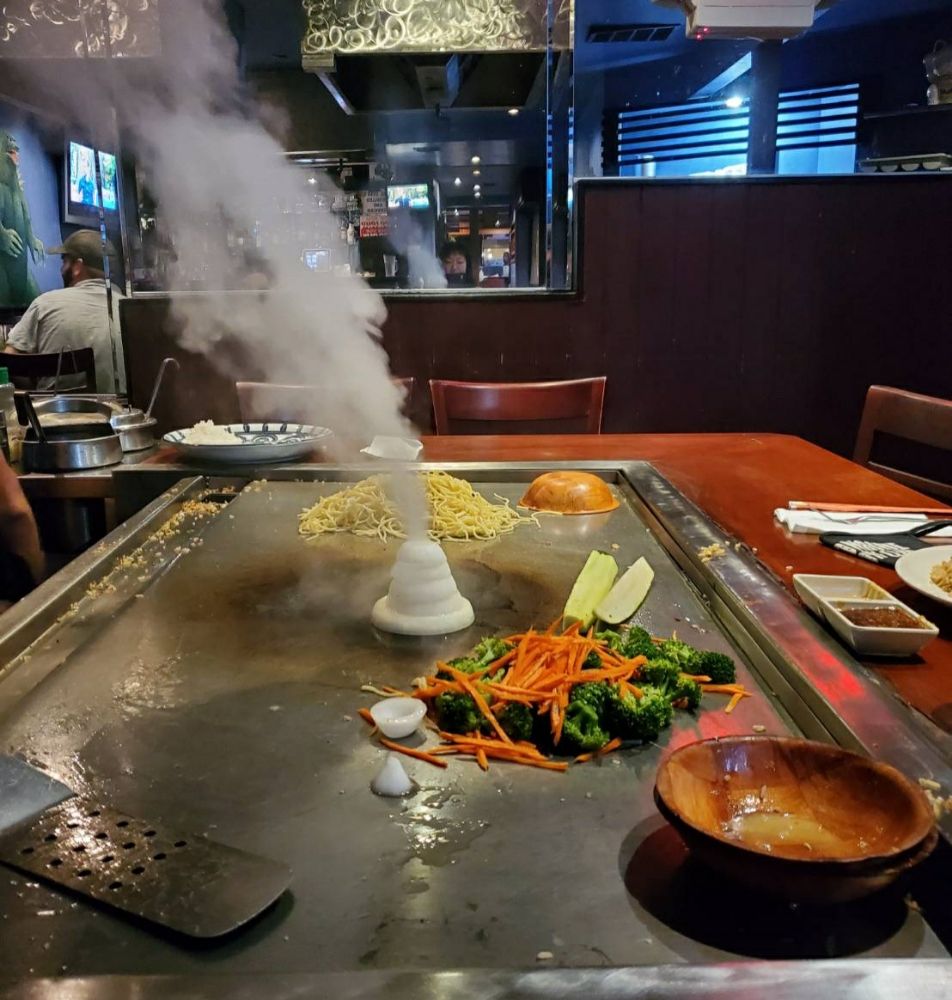 Daimon Japanese Restaurant 16232 CA-1, Huntington Beach