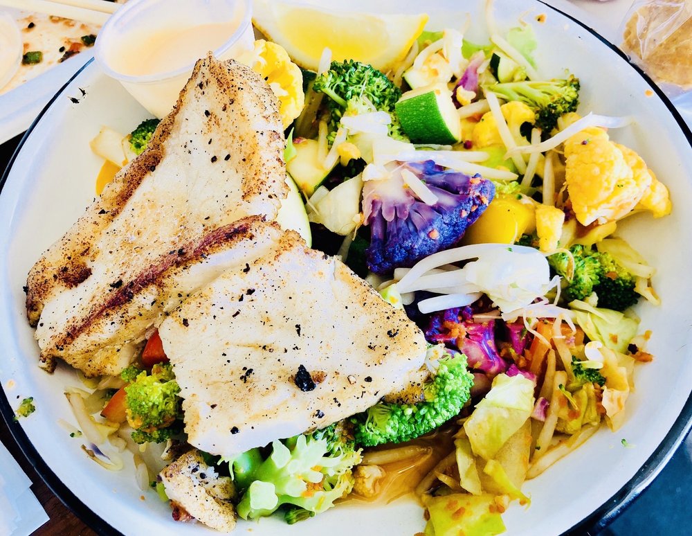 Bear Flag Fish Co. 21058 CA-1 #124, Huntington Beach
