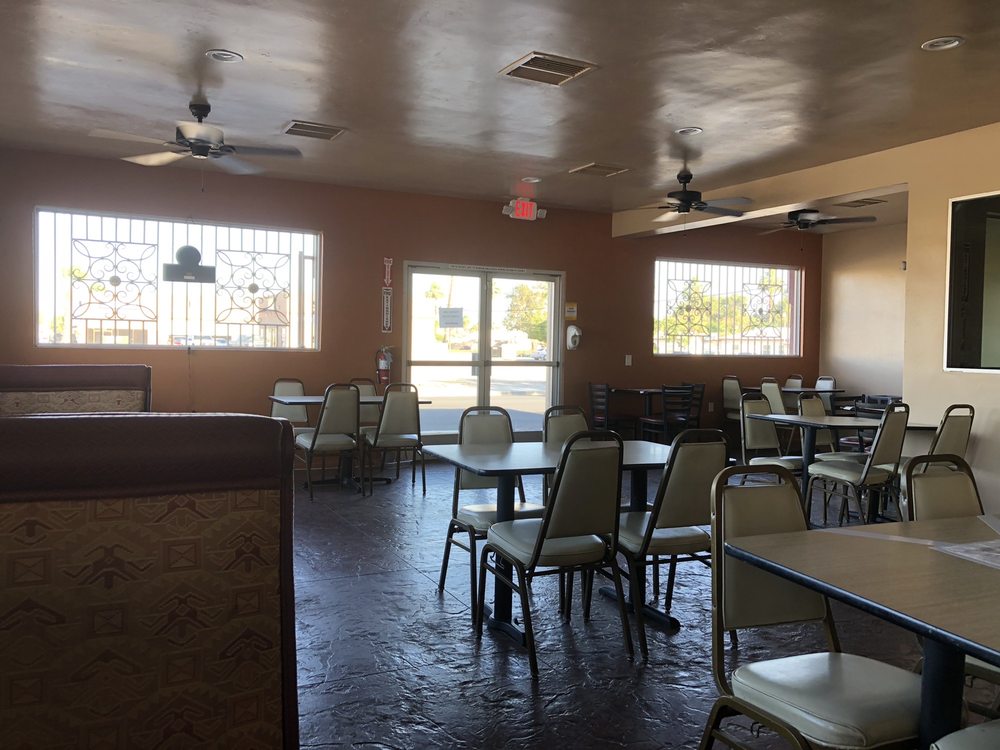 Indio, CA Restaurants Open for Takeout, Curbside Service and/or