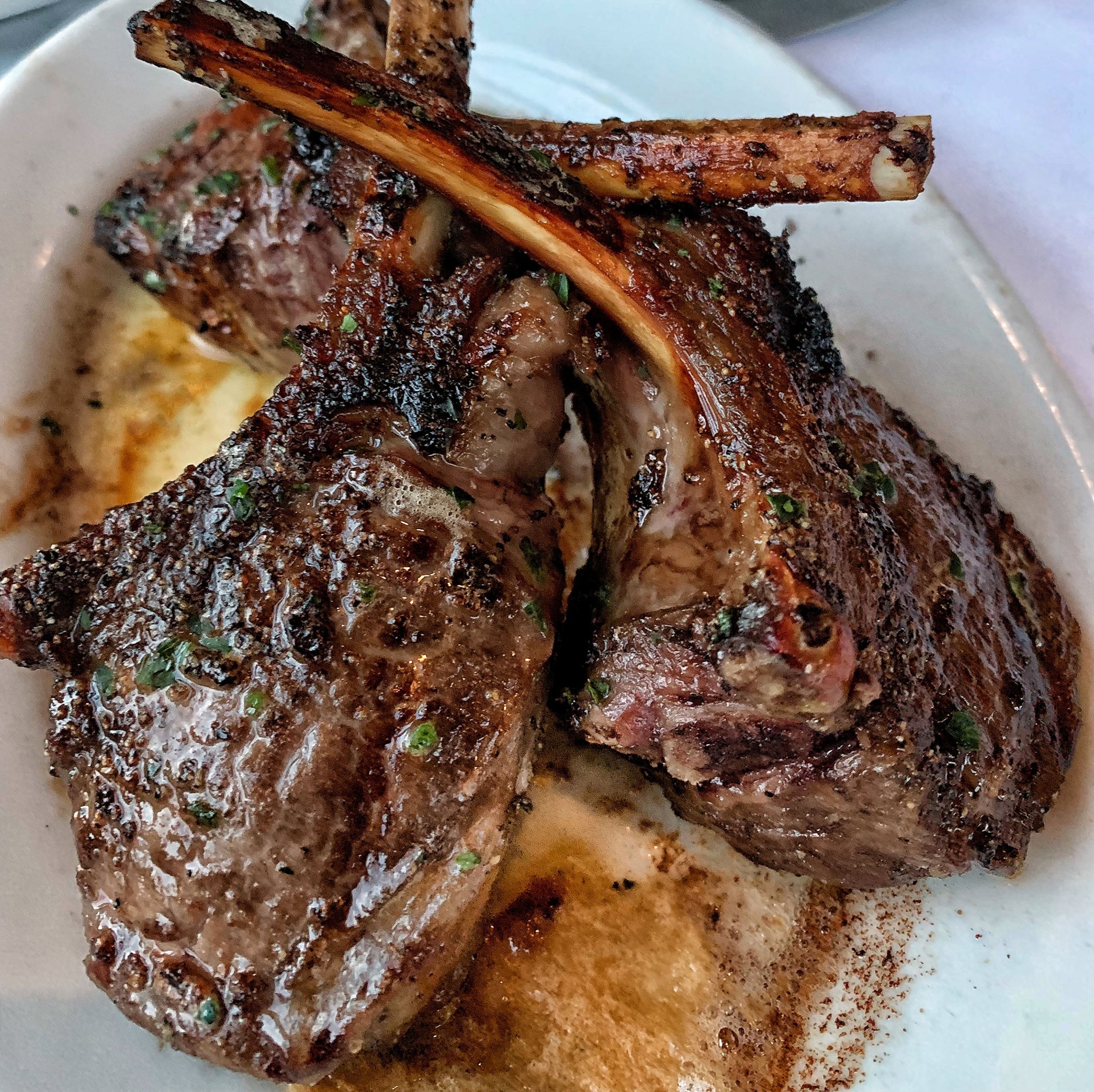 Ruth's Chris Steak House 2961 Michelson Dr Suite A, Building 10, Irvine