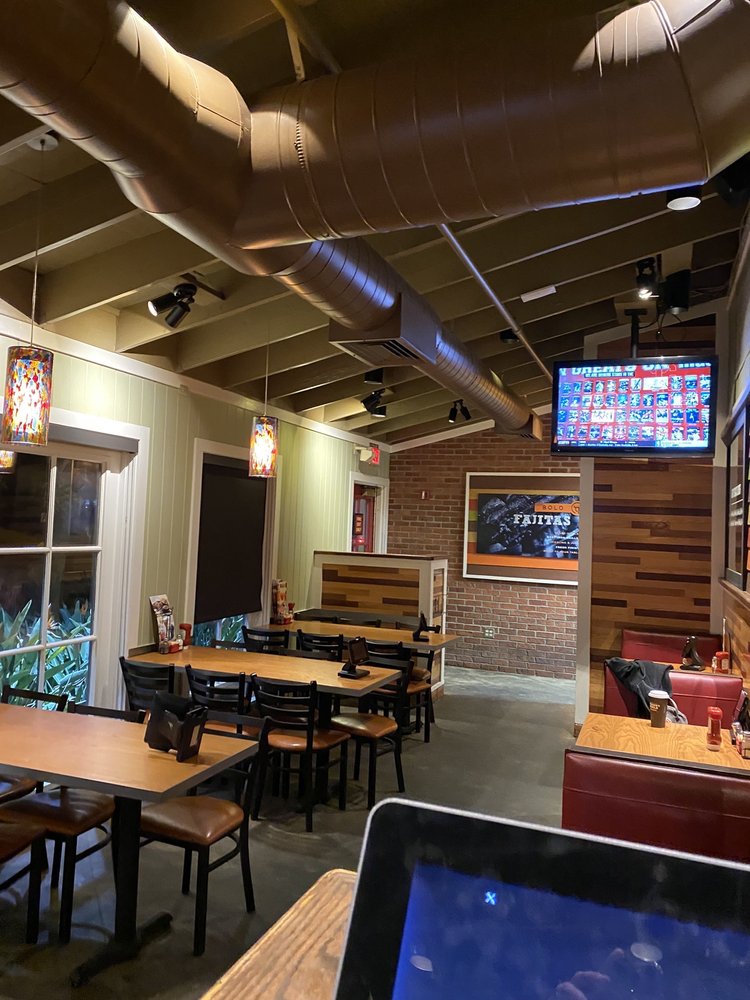 Chili's Grill & Bar 3745 Alton Pkwy, Irvine