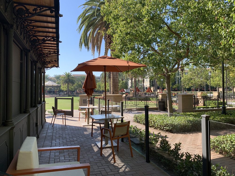 Le Cafe Du Parc 12000 Spectrum, Irvine