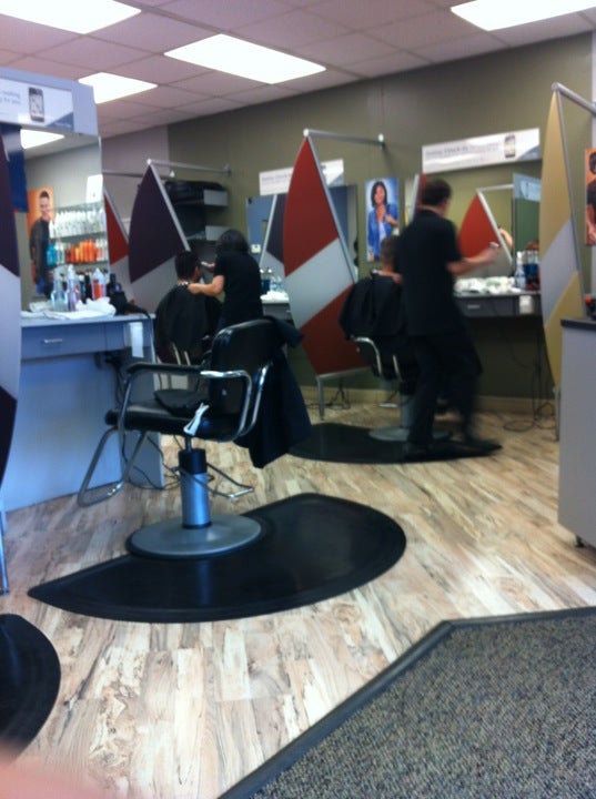 Great Clips 4513 Campus Dr, Irvine